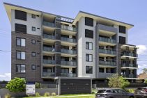 STYLISH APARTMENT IN BLACKTOWN CBD