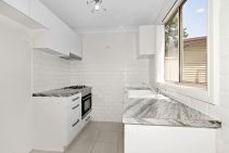 WELL PRESENTED GRANNY FLAT