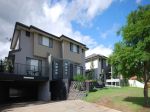 PRIME LOCATION IN GLENMORE PARK