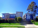 3 BEDROOM TOWNHOUSE CLOSE TO TOWN