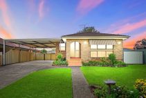 LOVINGLY MAINTAINED FAMILY HOME WITH SPACE & COMFORT