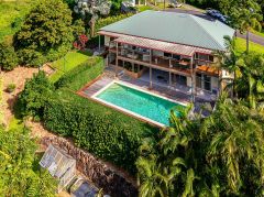 PRIVATE VALLEY ACREAGE &NDASH; WHERE HINTERLAND TRANQUILITY MEETS CONTEMPORARY LIVING