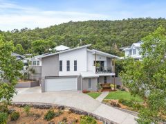 IMMACULATE, PERFECTLY POSITIONED AND READY FOR YOUR FAMILY!