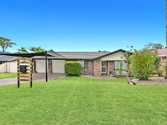 MODERN FAMILY LIVING WITH POOL. SPACE & STYLE IN PRIME NERANG LOCATION.