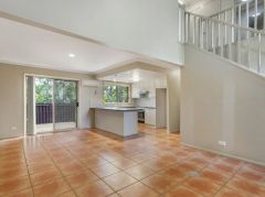 SPACIOUS 3 BED 2.5 BATH TOWNHOUSE IN A HIGHLY SOUGHT AFTER GATED COMPLEX - MASSIVE VALUE-ADD POTENTIAL UNBEATABLE CENTRAL LOCATION