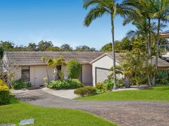FAMILY HOME IN A QUIET CUL-DE-SAC, CENTRAL HIGHLAND PARK &NDASH; FAMILIES, ENTERTAINERS, FIRST HOME BUYERS &NDASH; THIS IS A MUST INSPECT