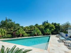 FANTASTIC INVESTMENT OPPORTUNITY IN THE HEART OF VARSITY LAKES