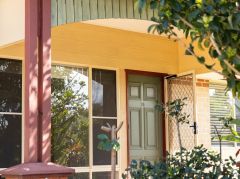 PRIVATE, PEACEFUL & PERFECTLY POSITIONED & VACANT