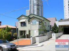 Property in Bowen Hills - $35,000 PER ANNUM + GST + OUTGOINGS
