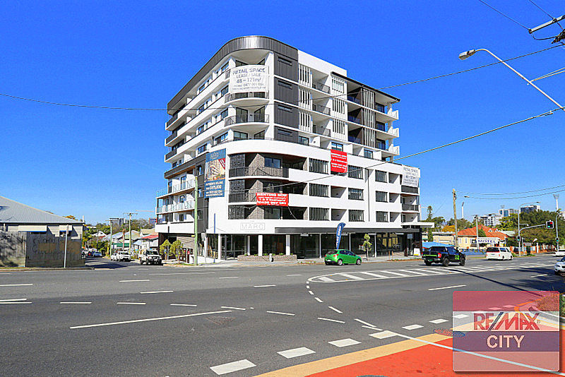 Property in Kangaroo Point - PRICE ON APPLICATION