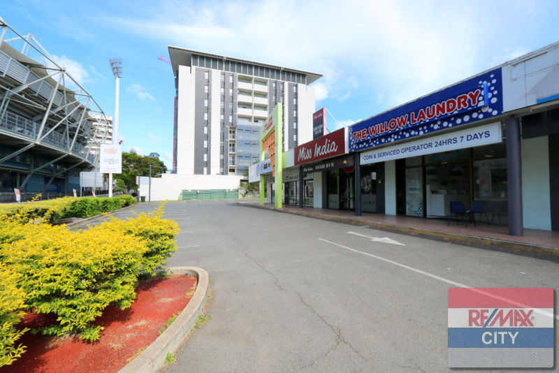 Property in Kangaroo Point - PRICE ON APPLICATION