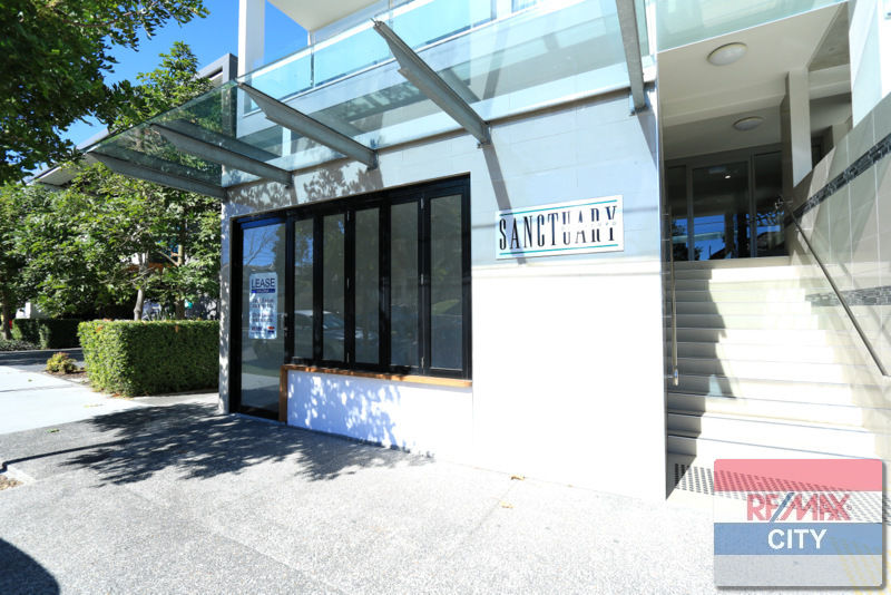 Property in Bulimba - $480 PER WEEK PLUS GST & WATER