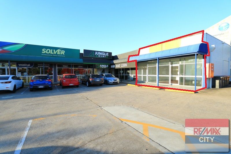 Property in Stones Corner - PRICE ON APPLICATION