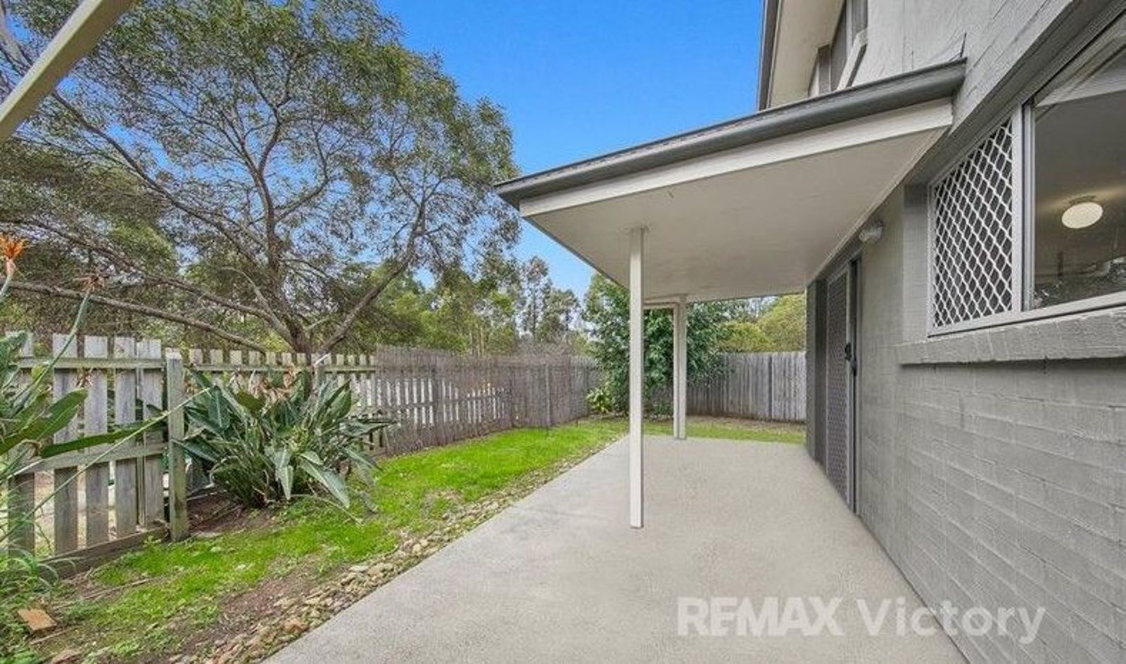 PEACEFUL TREE-LINED OUTLOOK + POOL + GYM + WALK TO EVERYTHING