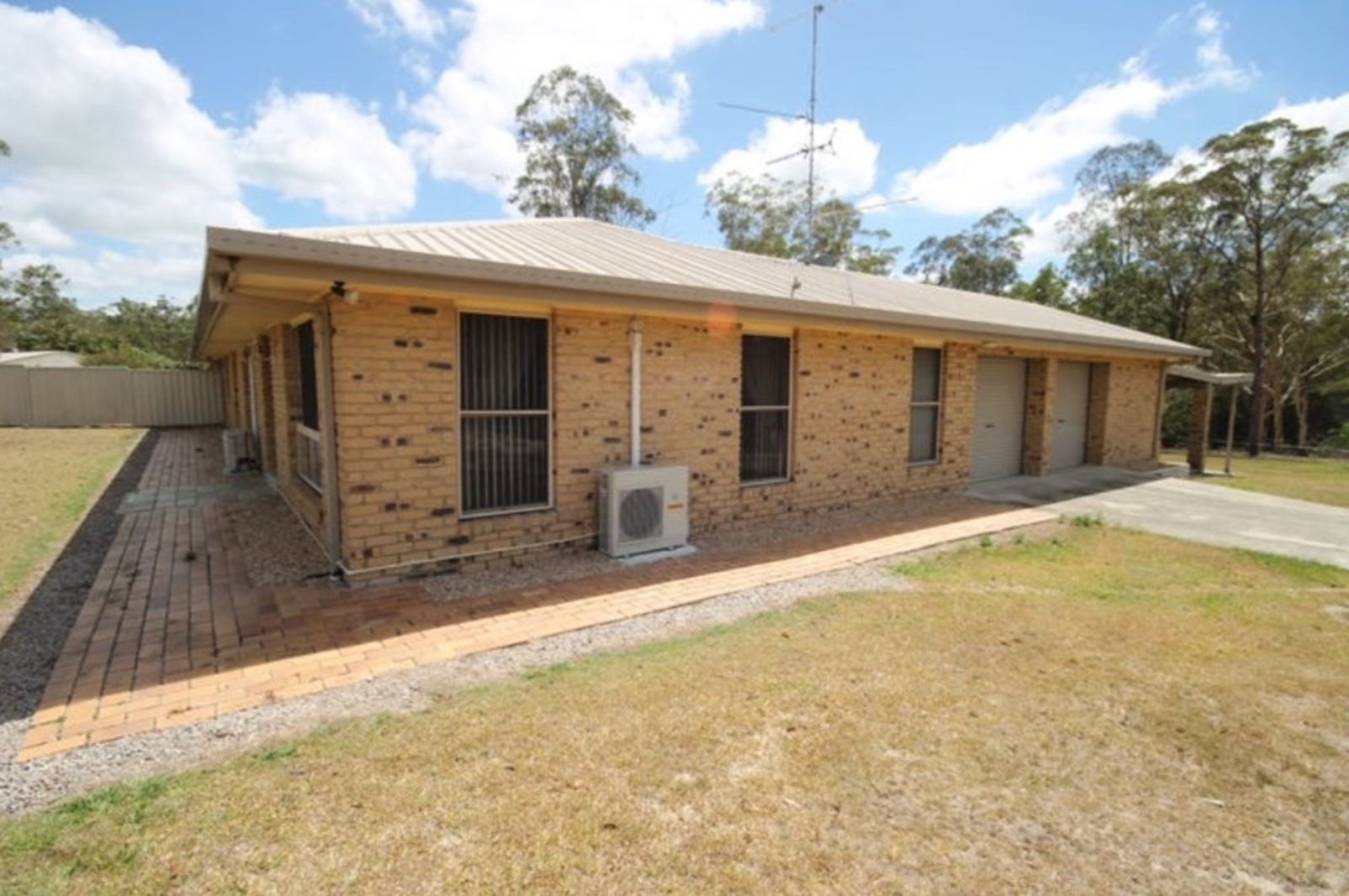 3 BEDROOM RURAL LIVING