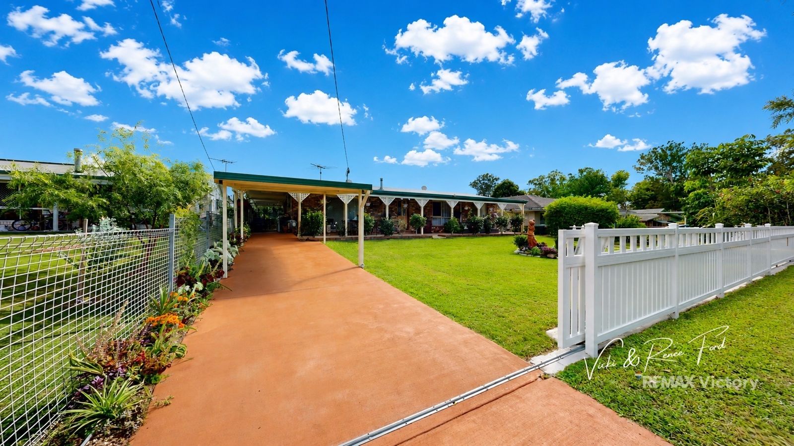 ACREAGE FEEL, SMART HOME EDGE AND A BACKYARD YOU'LL NEVER WANT TO LEAVE