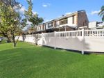 BEACHSIDE TOWNHOUSE! STYLISH BLOCK!