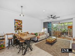 MASSIVE BACKYARDS FOR ENDLESS ENTERTAINMENT