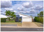 THE COMPLETE PACKAGE - BEAUTIFULLY MAINTAINED AND READY TO ENJOY!
