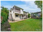 PARTLY FURNISHED UNIT IN THE HEART OF TOWN