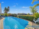 FULLY FURNISHED GROUND-FLOOR APARTMENT WITH PRIVATE SPA