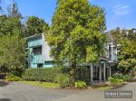 DUAL KEY TOWNHOUSE WITH MULTI USE OPTIONS!