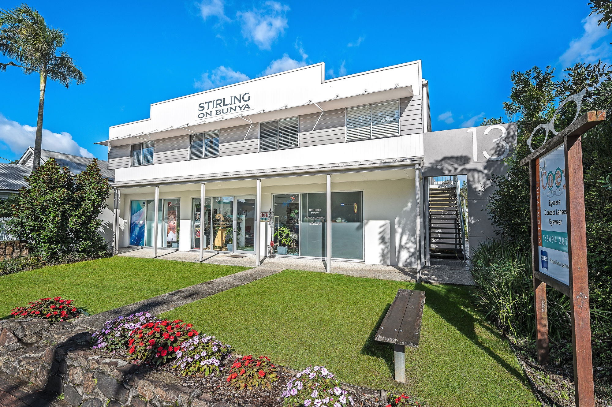 CENTRALLY LOCATED MODERN UNIT