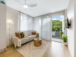 RENOVATED GOLDEN TRIANGLE UNIT IN ALEXANDRA HEADLAND
