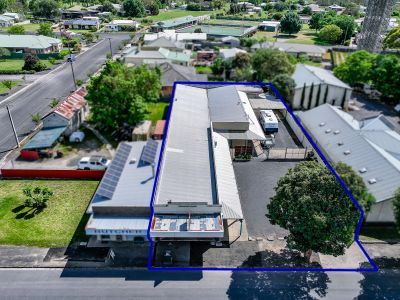 FLEXIBLE COMMERCIAL SPACE IN THE HEART OF PENOLA