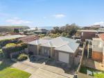 YOUR DREAM VILLA AWAITS IN DEVONPORT