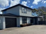 4 BEDROOM UNIT. $430 PER WEEK INCREASING TO $470 PER WEEK FROM 11/12/25