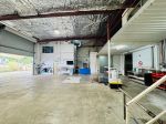 WAREHOUSE WITH COMMERCIAL KITCHEN & COLDROOMS