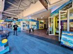 SMALL RETAIL SHOP IN POPULAR DINING & RETAIL PRECINCT