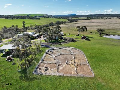 DELIGHTFUL BALLARAT DISTRICT ACREAGES