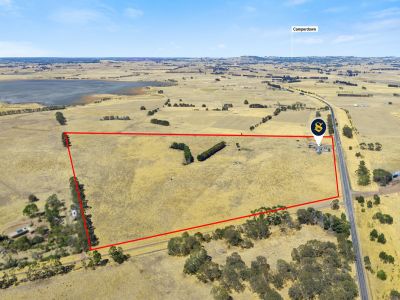 CONVENIENT CAMPERDOWN DISTRICT AREA