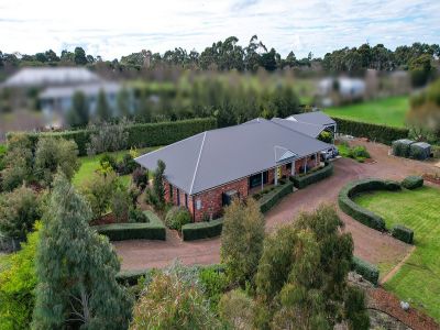 QUALITY, SPACE AND COUNTRY STYLE !