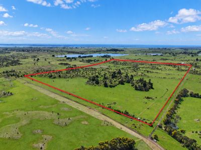 WARM HEALTHY COLAC DISTRICT ACREAGE