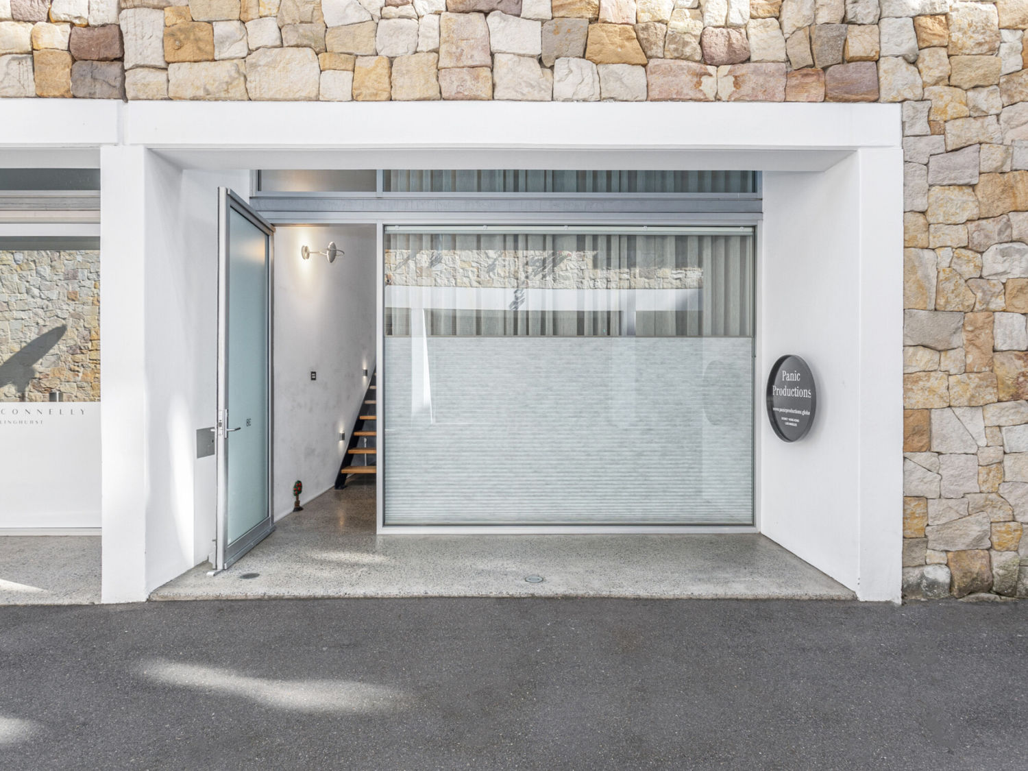 OFFICE/RETAIL SPACE IN REPUBLIC 1 WITH RARE LOCK-UP GARAGE ON SEPARATE TITLE