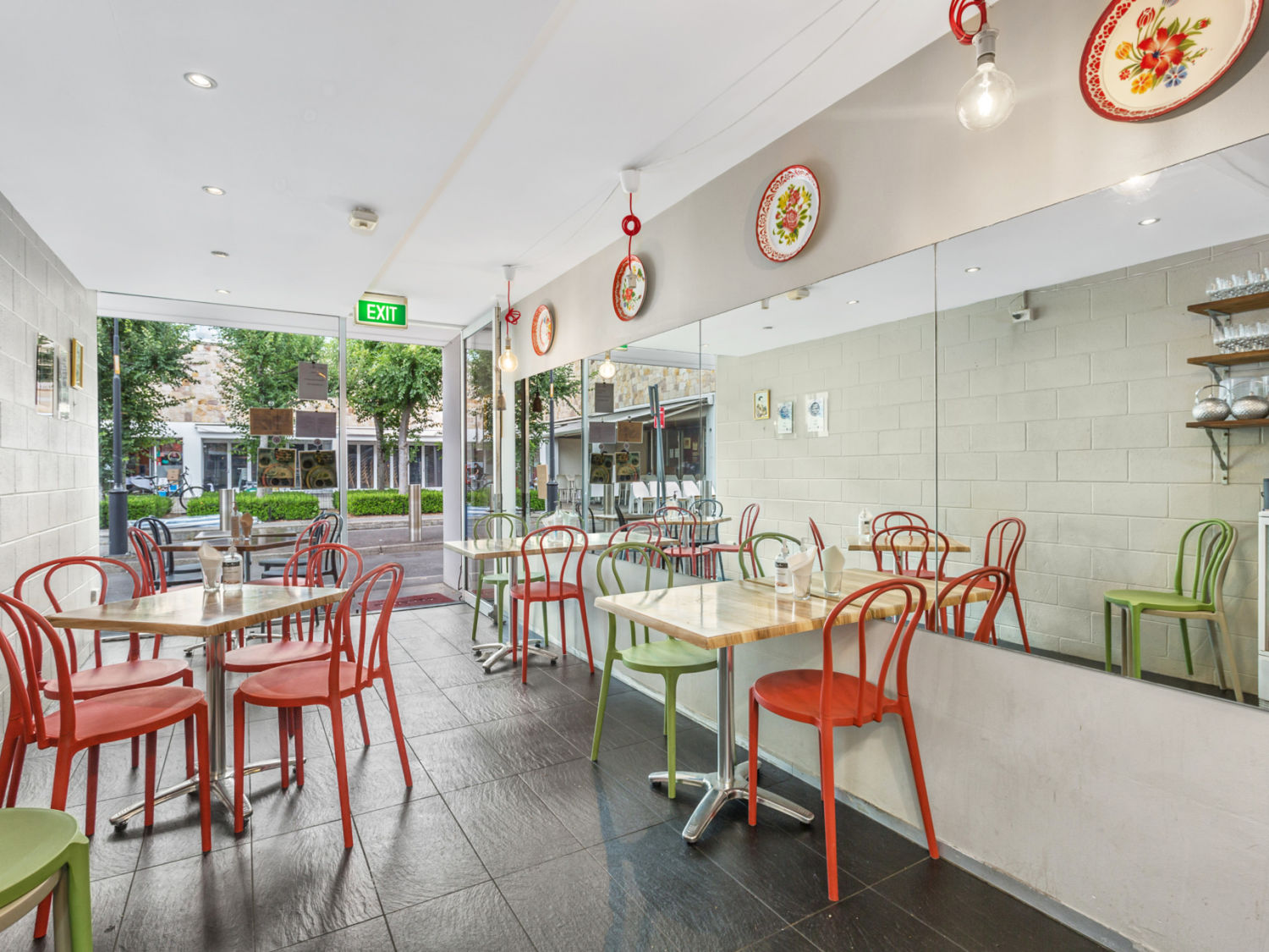 SOLD OFF MARKET | PREMIUM RETAIL INVESTMENT IN THE HEART OF DARLINGHURST